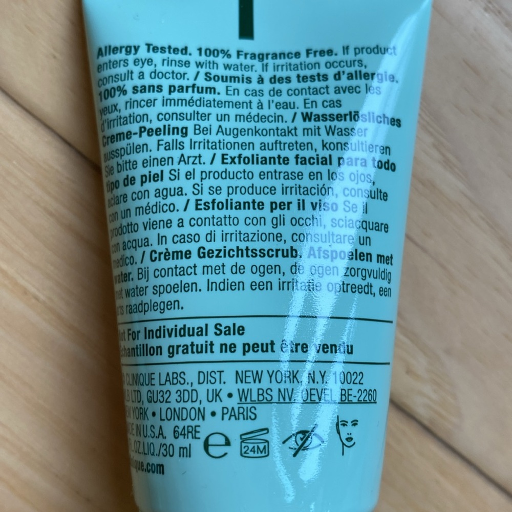 CLINIQUE 7 day scrub cream rinse-off formula 30ml x 3 - Picture 3 of 3